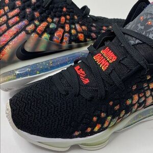 Nike Lebron XVII 17 size 9.5